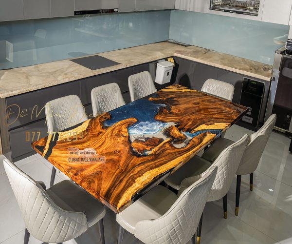 Bàn ăn epoxy vẽ biển