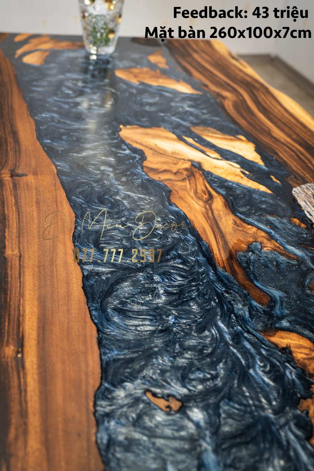 Bàn dòng sông epoxy - Ảnh 6