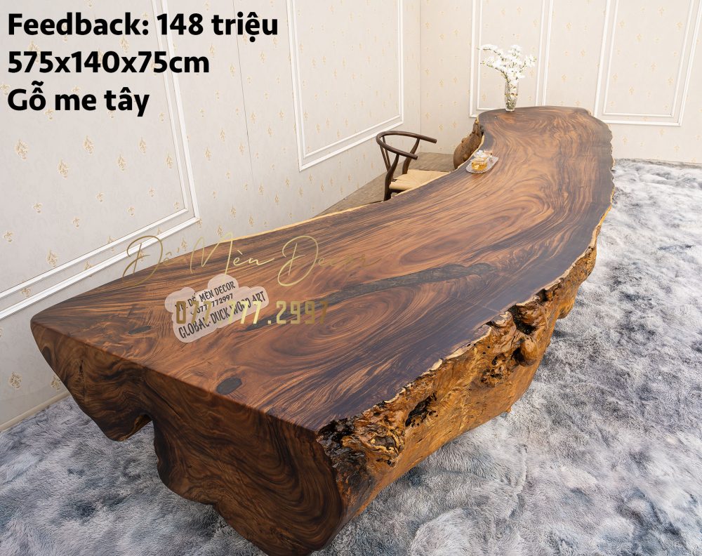 Bàn gỗ nguyên khối siêu khủng - Ảnh 3